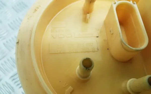 Unidade de fornecimento de combustível Volkswagen 1K0 919 050B image 2