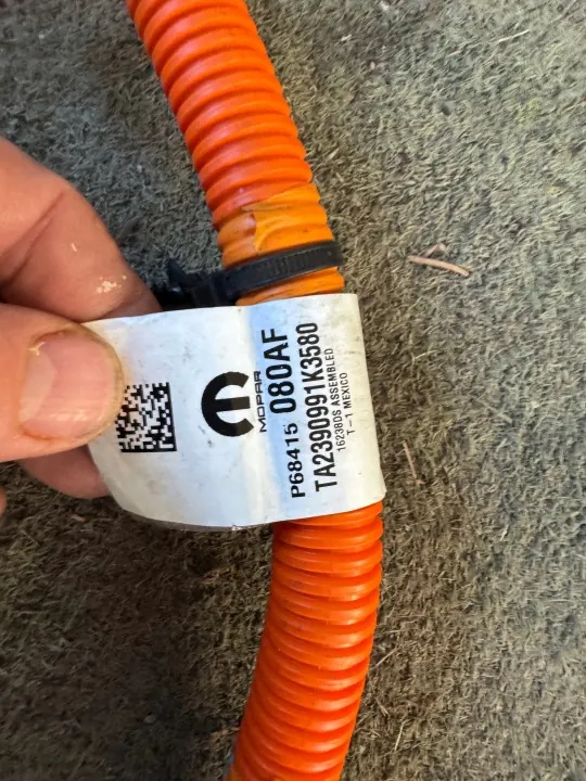 Tomada de carga Jeep OEM 260901 - Peça usada image 6