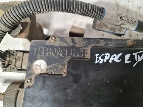 RENAULT SCENIC II Handbrake Mechanism 8200254519 image 2