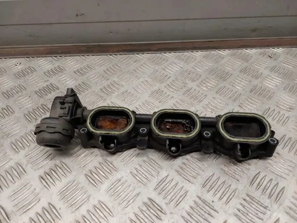 Collecteur d'admission OEM 06E133109 pour Audi A6 Avant image 2