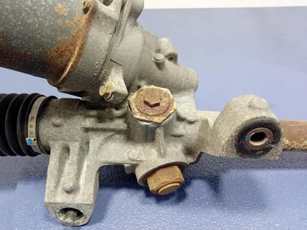 Styrhus Suzuki Swift MK6 04- OEM 63J5 image 10
