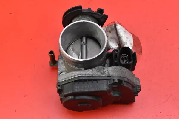 Corpo de borboleta Audi A3 8L 1.8 T 150CV 96-00 image 5