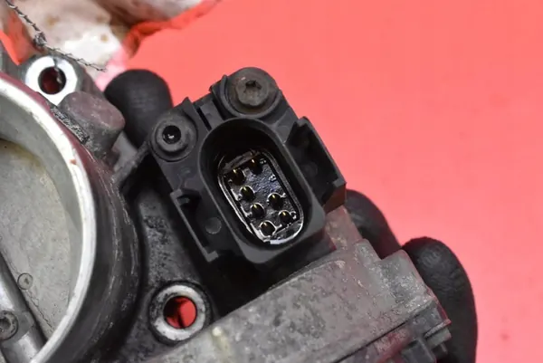 Corpo de borboleta Audi A3 8L 1.8 T 150CV 96-00 image 9