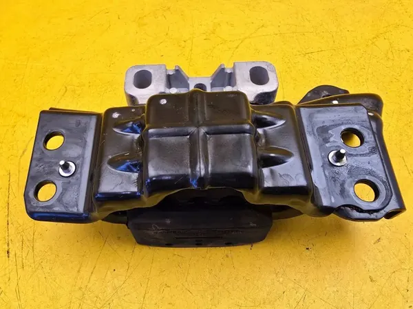Audi Motorfäste OEM 2Q0199555BC - Fram Begagnad image 2