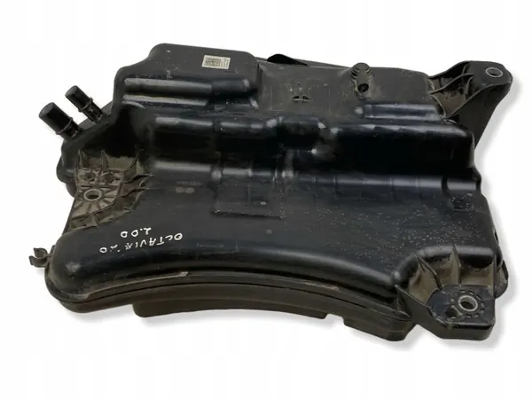OEM 5Q0131877F AdBlue-säiliö Skoda Octavia IV:lle image 4