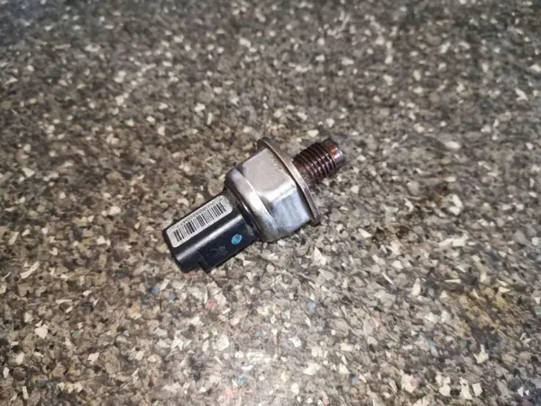 Sensor presión combustible OEM 9655465480 Mazda 6 image 3