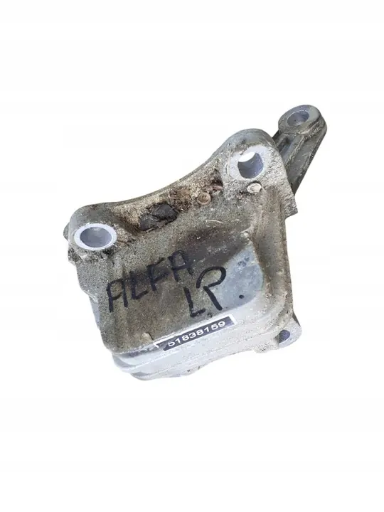 Alfa Romeo Giulietta 2014 1.4 MULTIAIR Engine Mount image 3