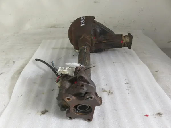 Suporte do diferencial dianteiro OEM 97162119 Opel Frontera image 3