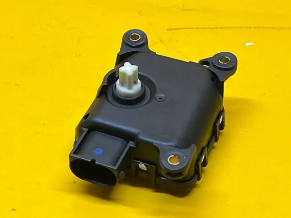 Lämmitysmoottori OEM 52475384 Opel Astra G II:lle image 5