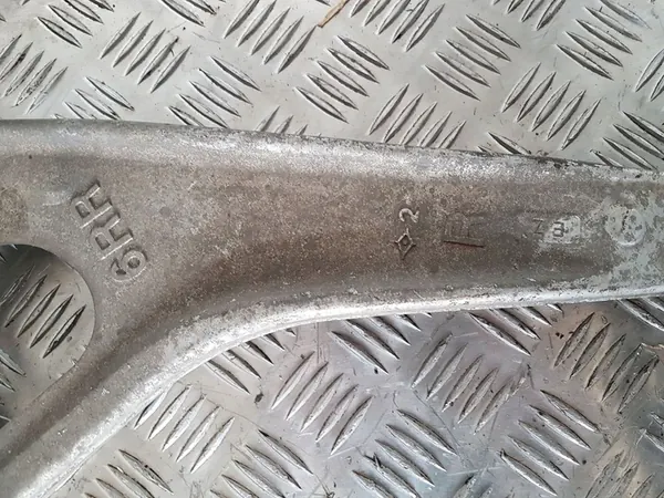 NISSAN QASHQAI J12 2021 1.3 DIG-T Supporto Anteriore Destro OEM image 9