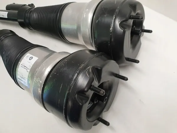 MERCEDES W222 AIRMATIC Stötdämpare image 3