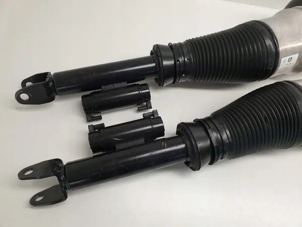 MERCEDES W222 AIRMATIC Stötdämpare image 8