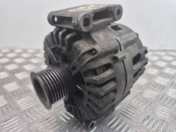 ALTERNATOR MERCEDES BENZ SPRINTER W907 W212 2.2 CDI A0009068504 image 2