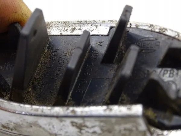 Höger Tvättar Lock Skoda Superb II 3T Krom 3T0955110A image 5