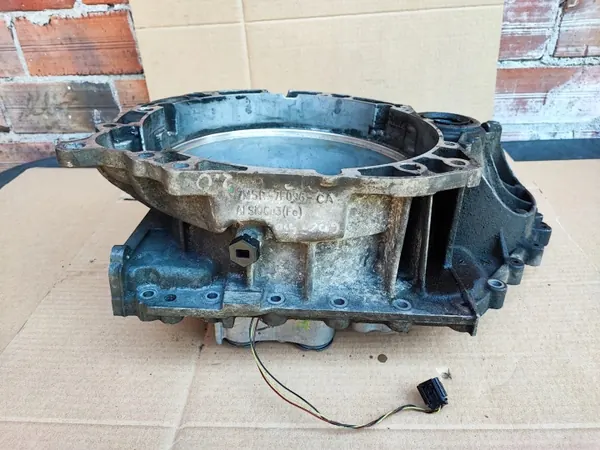Ford Powershift Växellådshus OEM Begagnad image 3
