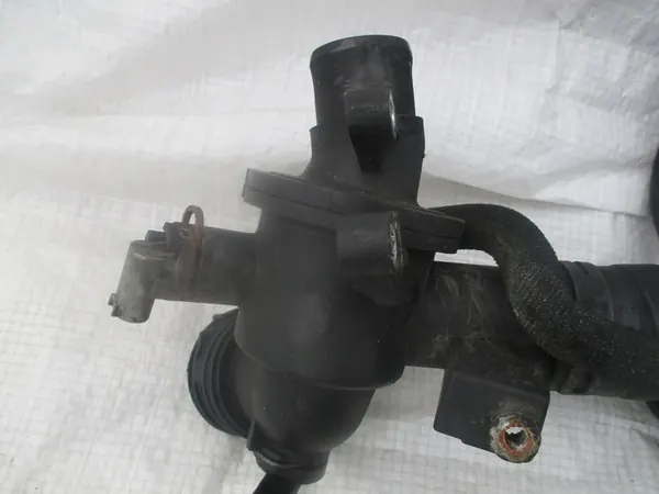 Carcasa de filtro de combustible y manguera de agua Mercedes Sprinter 2.2CDI image 4