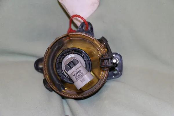 Lanterna de neblina halógena VW Polo Transporter T5 Hella 6QE941699A image 4