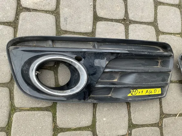 Rejilla de Parachoques Izquierda Derecha AUDI Q5 LIFT 2012- 8R0807682J 8R0807681M image 2