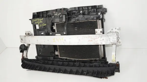 OEM 360204136 Etuhihna Peugeot 208 12-15R:lle image 3