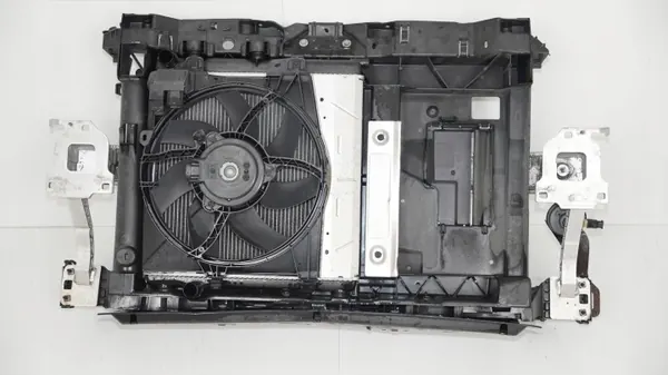 OEM 360204136 Etuhihna Peugeot 208 12-15R:lle image 7