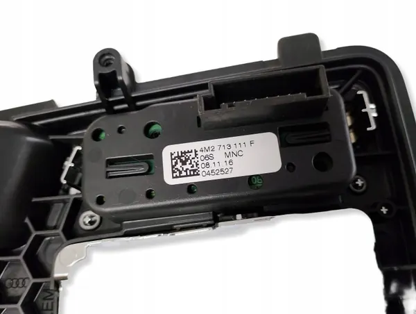 Bielle de changement de vitesse Audi Q7 OEM 4M2713111F image 5