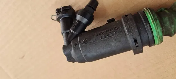 Audi A6 C6 Lift Kopplingspump 2.0 TDI OEM 4F0721257E image 4