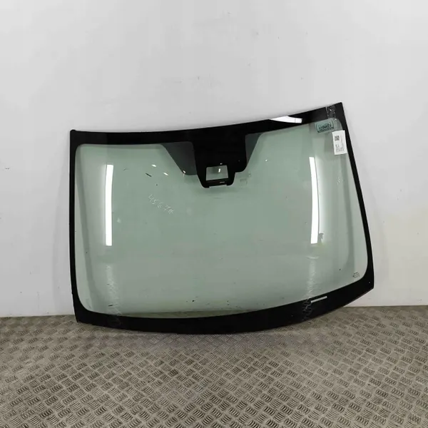 Toyota Avensis Sedan Frontscheibe OEM 43R000134 image 2