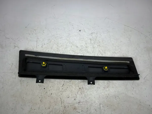 Garniture vitre arrière Tesla Model X Droite OEM 104135800C image 6