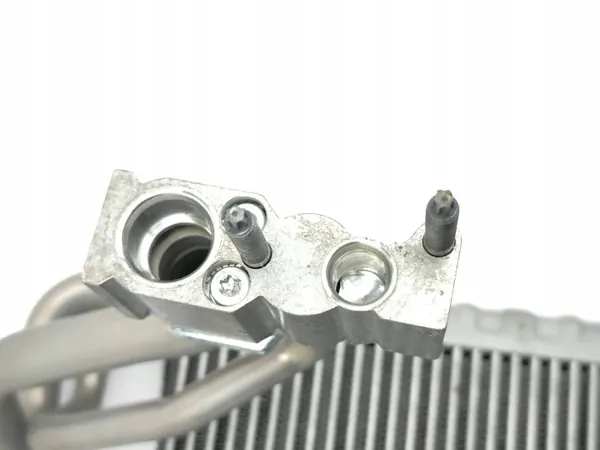 Radiateur chauffage climatisation Jeep Avenger 2024 OEM KG191002 image 4