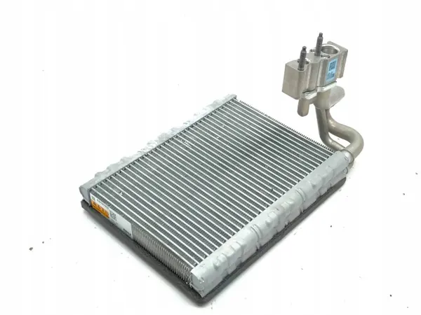 Radiateur chauffage climatisation Jeep Avenger 2024 OEM KG191002 image 6