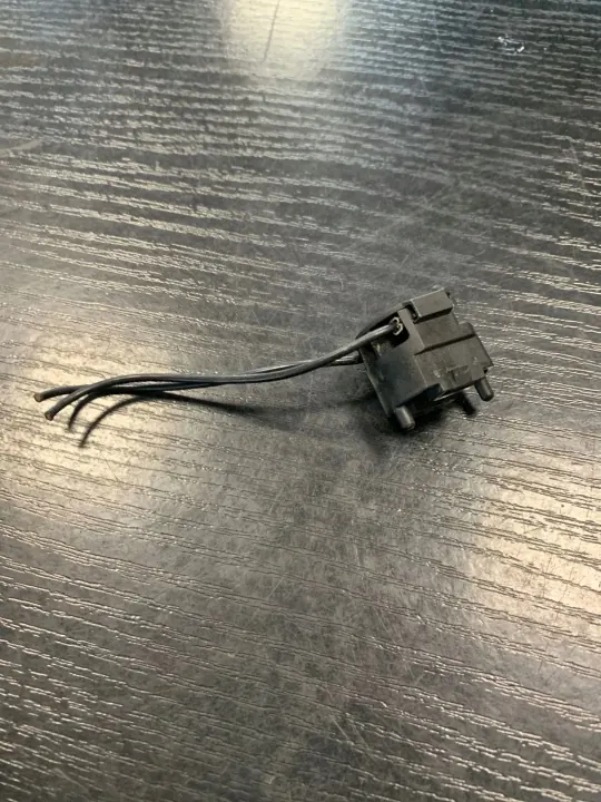 BMW Ajovalon osa OEM 169419-00 1-sarja F20/F21 image 3
