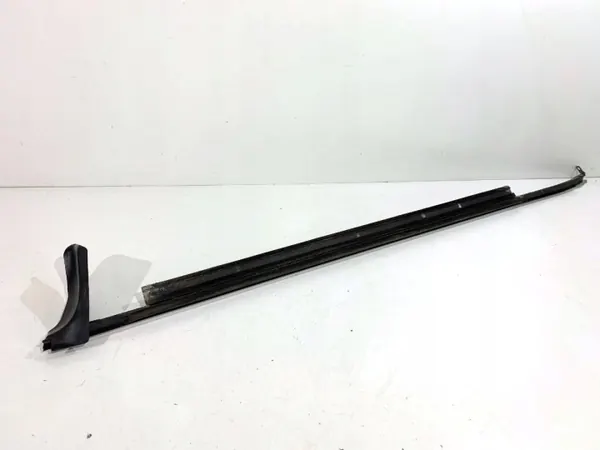 Etuoikea raapimisliuska OEM 4H0853284C Audi A8 D4 image 3
