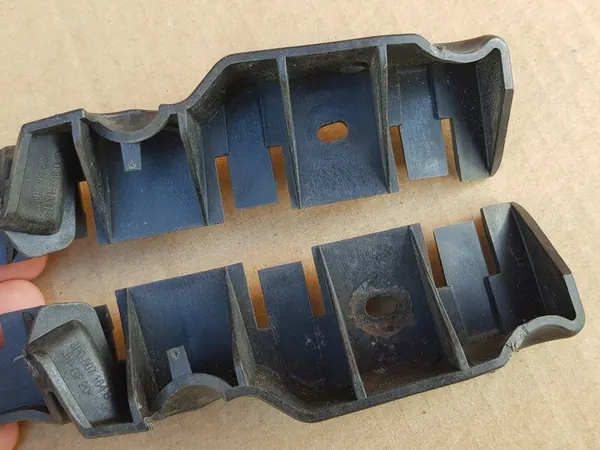 Conjunto de deslizadores de para-choque dianteiro / Audi A3 8P Lift - 08-13 / OEM image 10