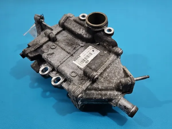 Refroidisseur EGR d'occasion OEM G4D3-9F464-AD Jaguar XE image 2