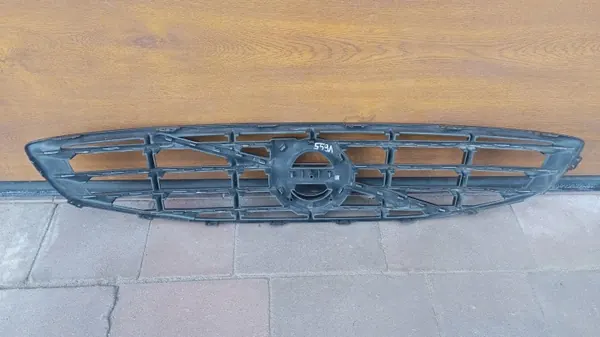 Grille Volvo OEM 31333834 pour S60 V60 2013-2018 image 5