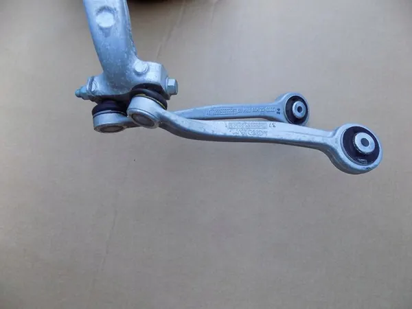 Snodo anteriore destro Audi A4 A5 Q5 image 3