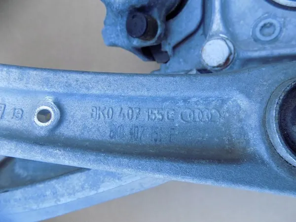 Snodo anteriore destro Audi A4 A5 Q5 image 4