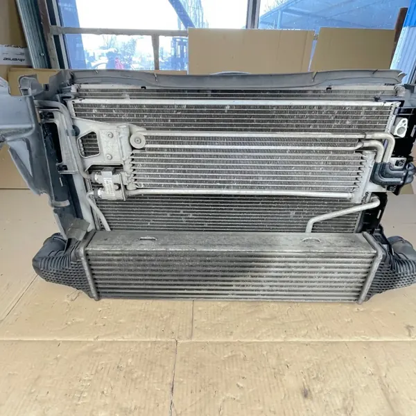 Chłodnice Wentylator Komplet Chłodnic Mercedes E350 W212 3.0 CDI Przed LIFT image 4