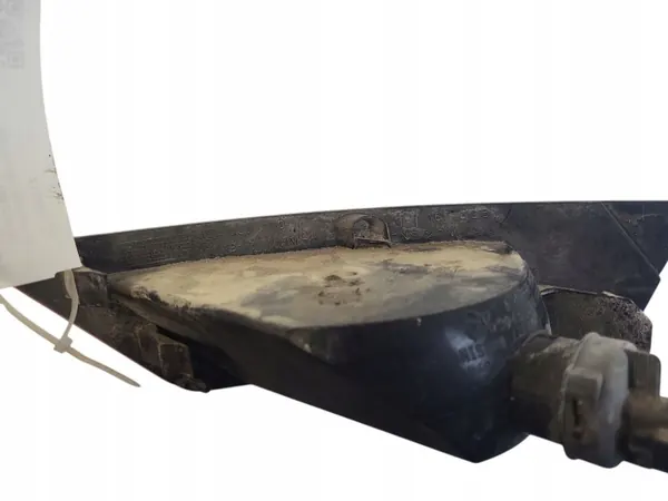 Farol de nevoeiro Ford OEM 8V41-15K273 - Usado image 5