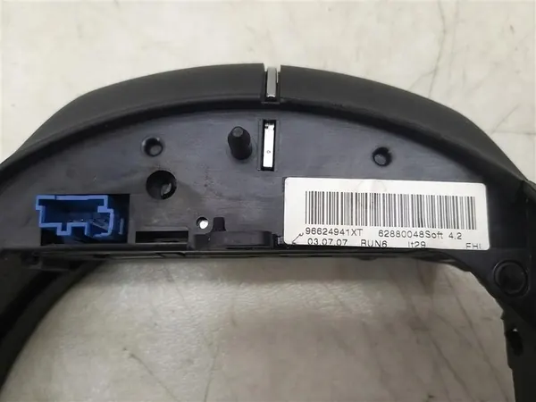 Interruptores de direção Citroen C4 I Grand Picasso 2006-2013 image 7