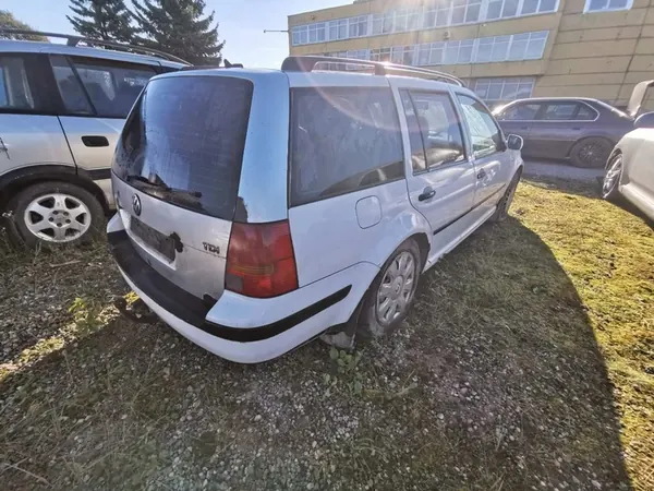 Motor de arranque Volkswagen Bora 1999 1.9L 02a911024b image 7