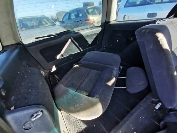 Motor de arranque Volkswagen Bora 1999 1.9L 02a911024b image 8