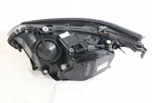 TYC 20-12925-06-9 Farol image 9