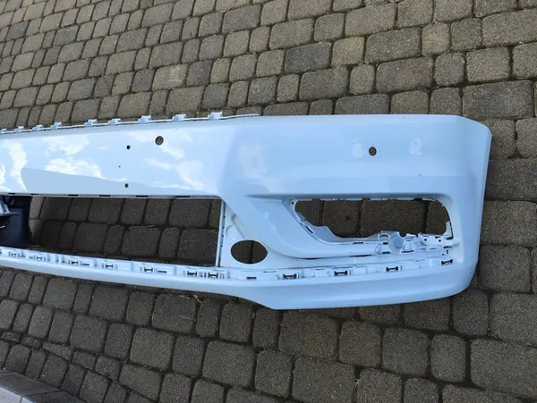 VW PASSAT B7 R-LINE Paraurti anteriore 2010-2014 image 3