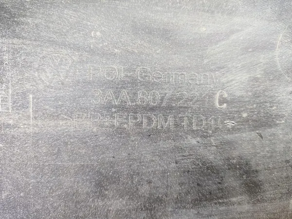 VW PASSAT B7 R-LINE Paraurti anteriore 2010-2014 image 6