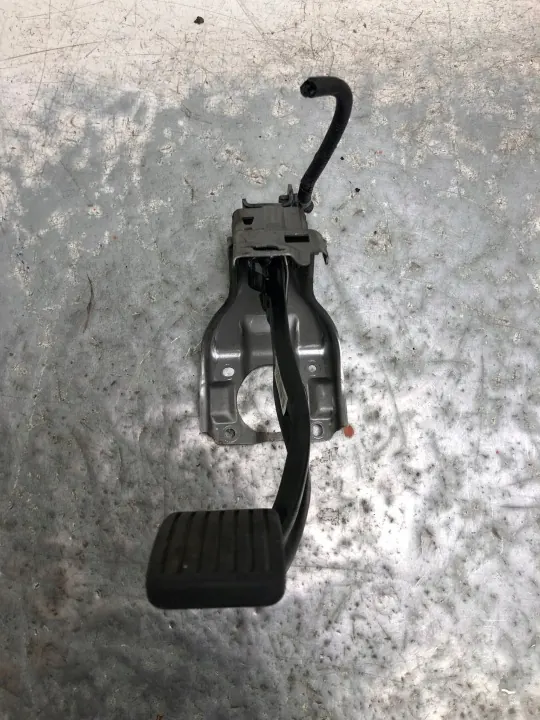 Bromspedal OEM APU27181 för Kia Picanto III image 2