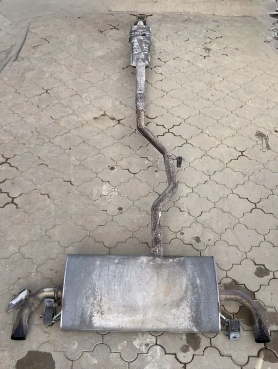 Auspufftopf Volvo XC90 OEM 31478519 Gebraucht image 3