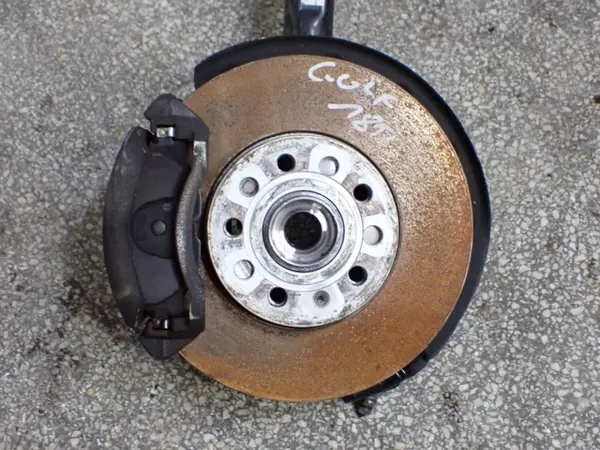 Pivot de direction droit OEM 5Q0413023FJ ROZP VW Golf VII image 4