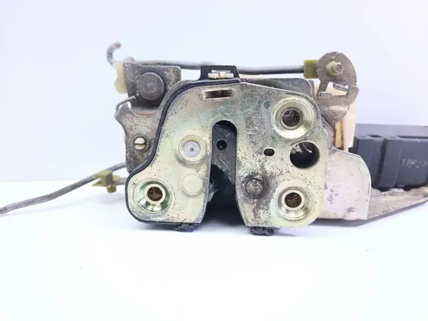 Dörrlås fram höger Opel Omega B1 1994 OEM 90449073 image 3