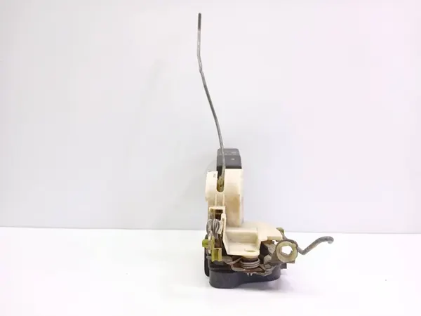 Dörrlås fram höger Opel Omega B1 1994 OEM 90449073 image 5